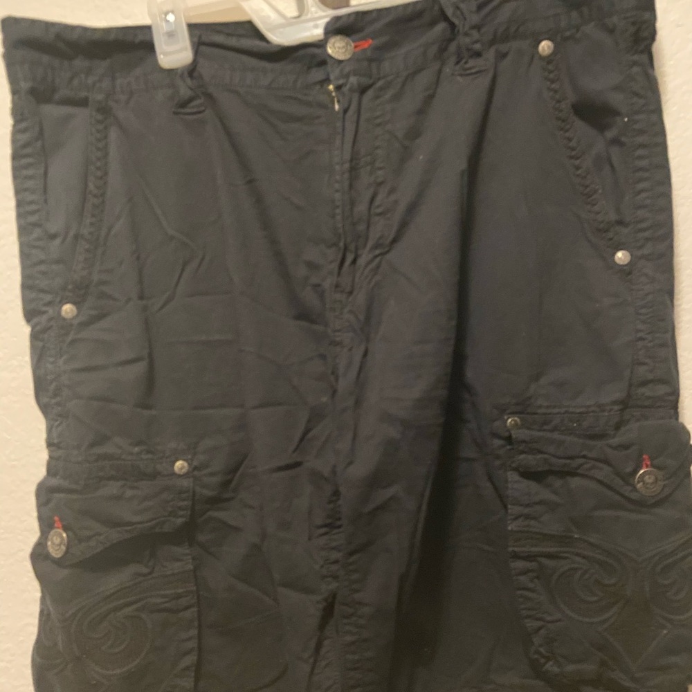 Men’s Affliction Cargo Shorts